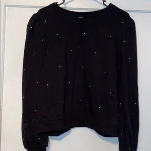 Black puff sleeve sweater